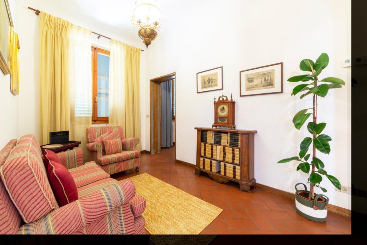 Appartamento 110 Sqm 6 Sleeps In Santa Croce