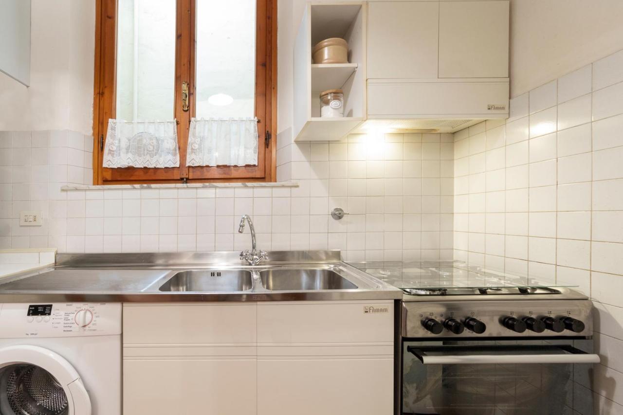 110 Sqm 6 Sleeps In Santa Croce Appartamento Firenze