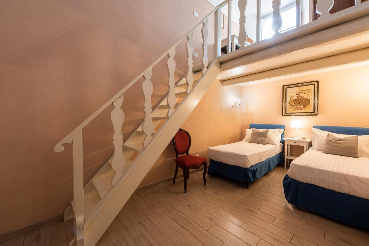 Florence- Palazzo Pitti Apartment Florence