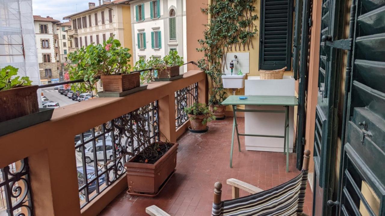 Double Bedroom In Beautiful 30's Style * Florence