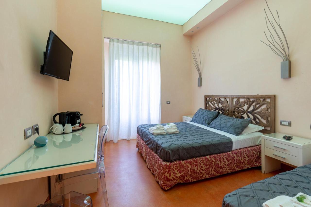 Aurora Garden - & Guest house