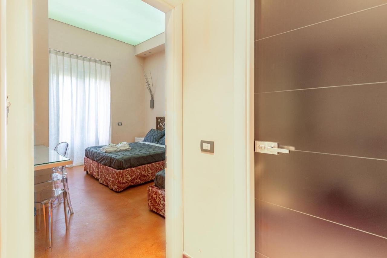 Aurora Garden - & Guest house