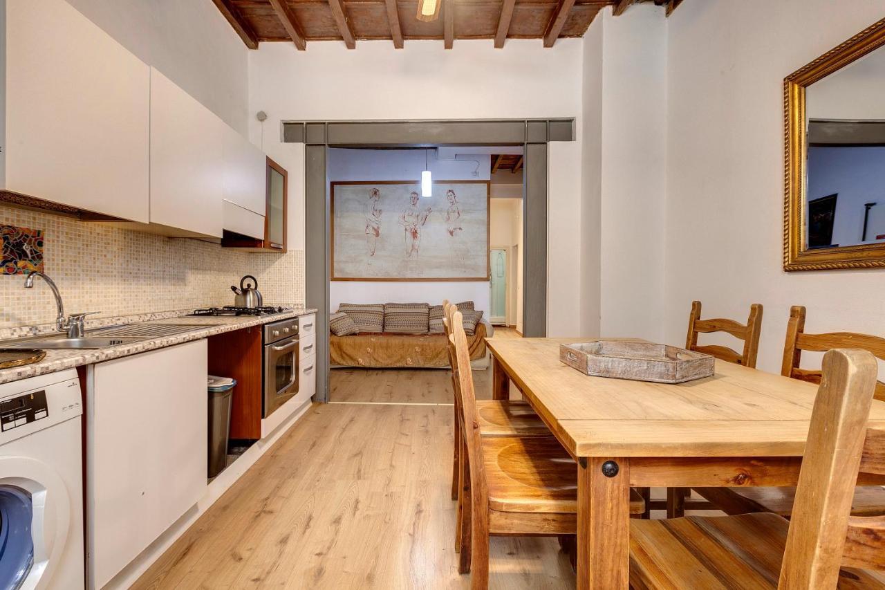 Santa Elisabetta 5 Apartment