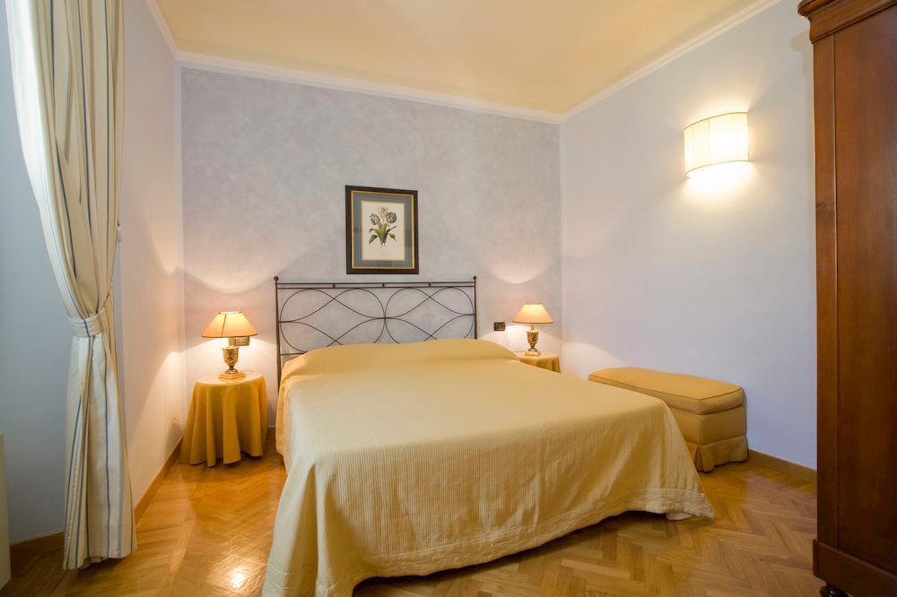Aparthotel Palazzo Gamba Al Duomo 4*
