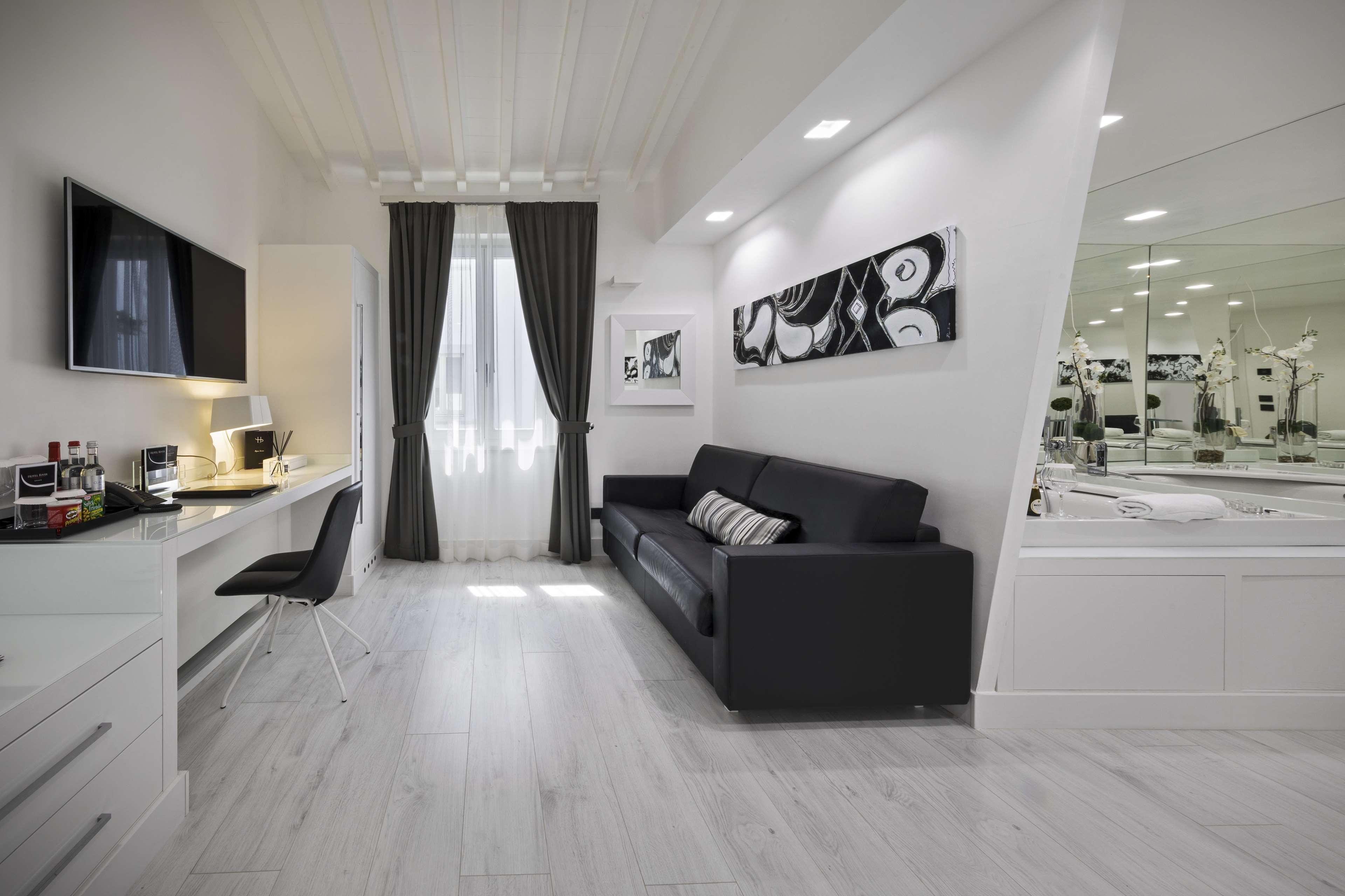 Lhp River&spa Hotel 5*