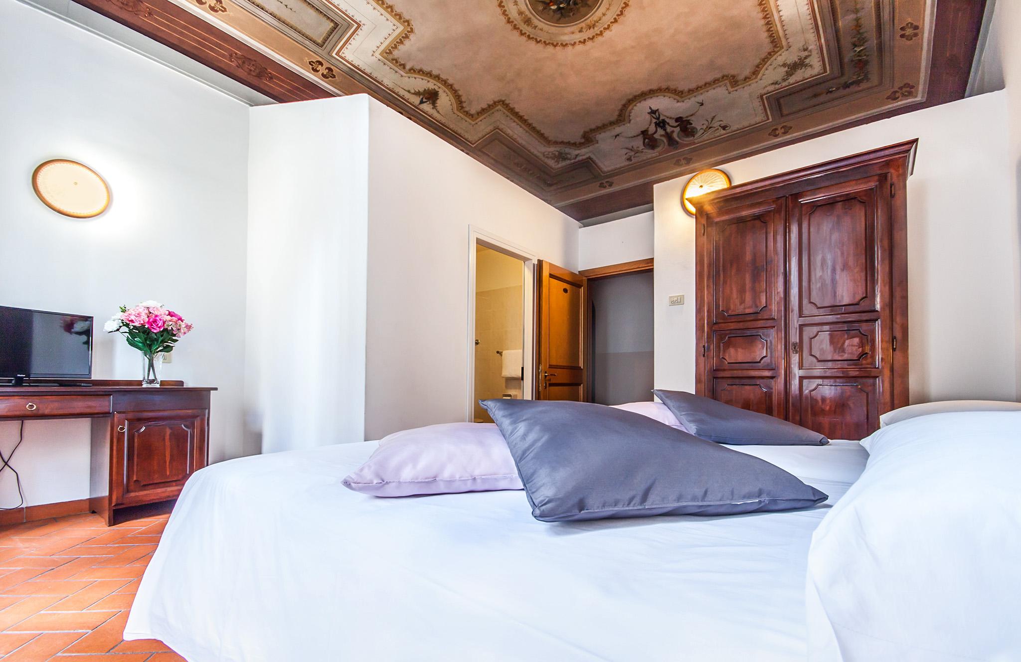 Costantini Florence