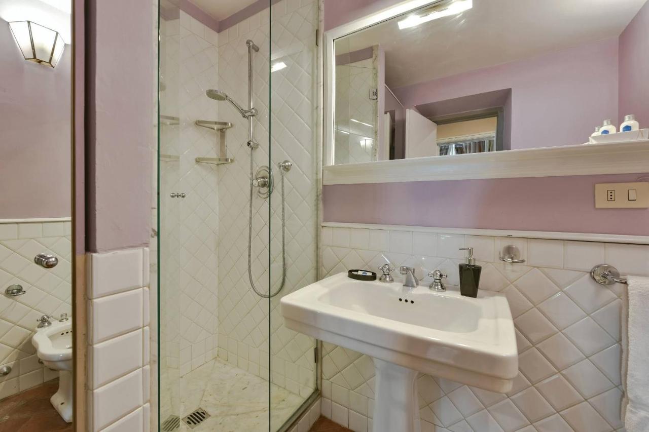 Boccaccio Elegant In Oltrarno Apartment Florence