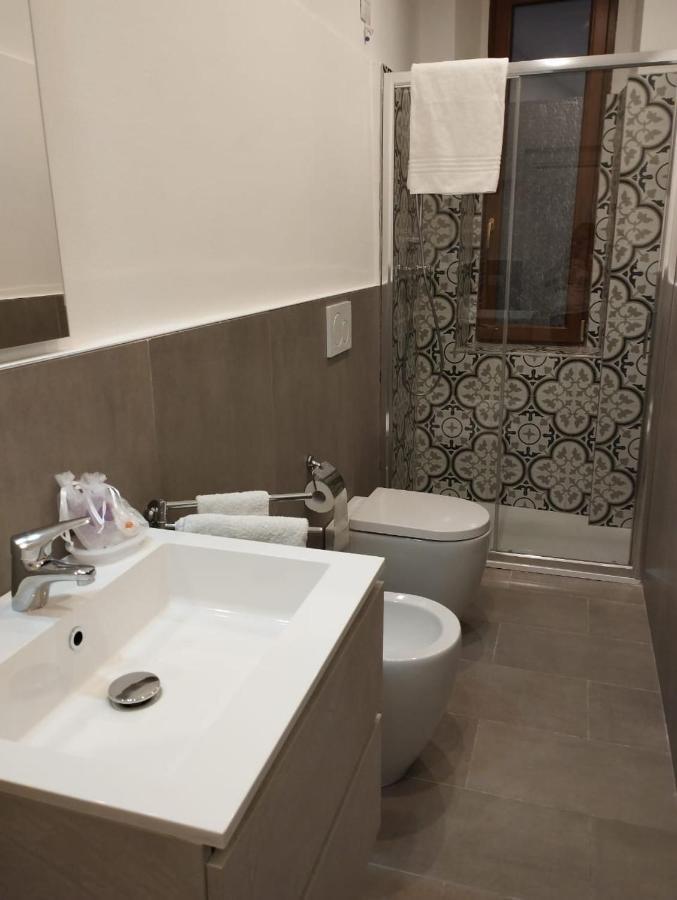 Affittacamere Holiday Rooms