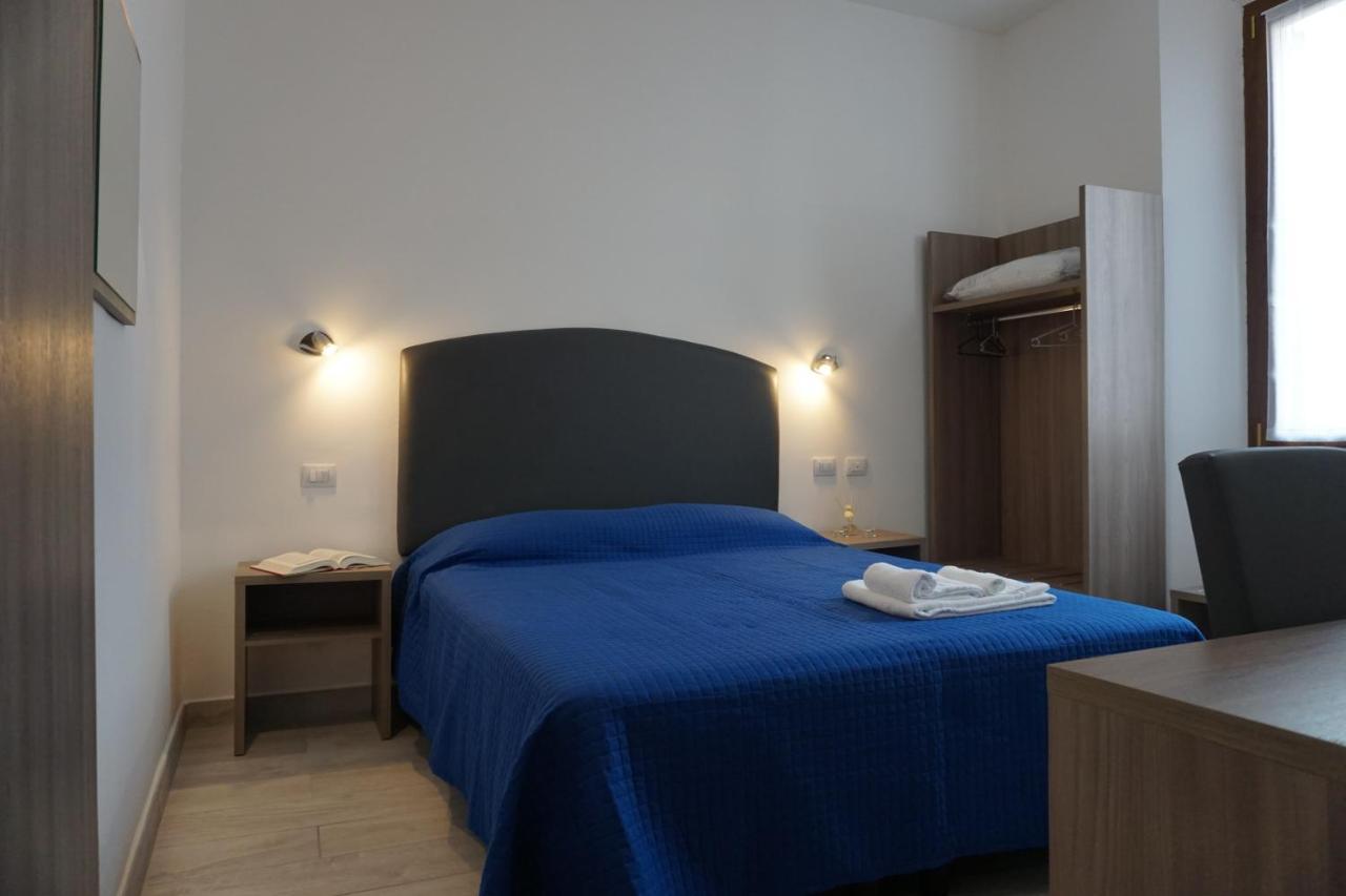 Holiday Rooms Affittacamere Firenze
