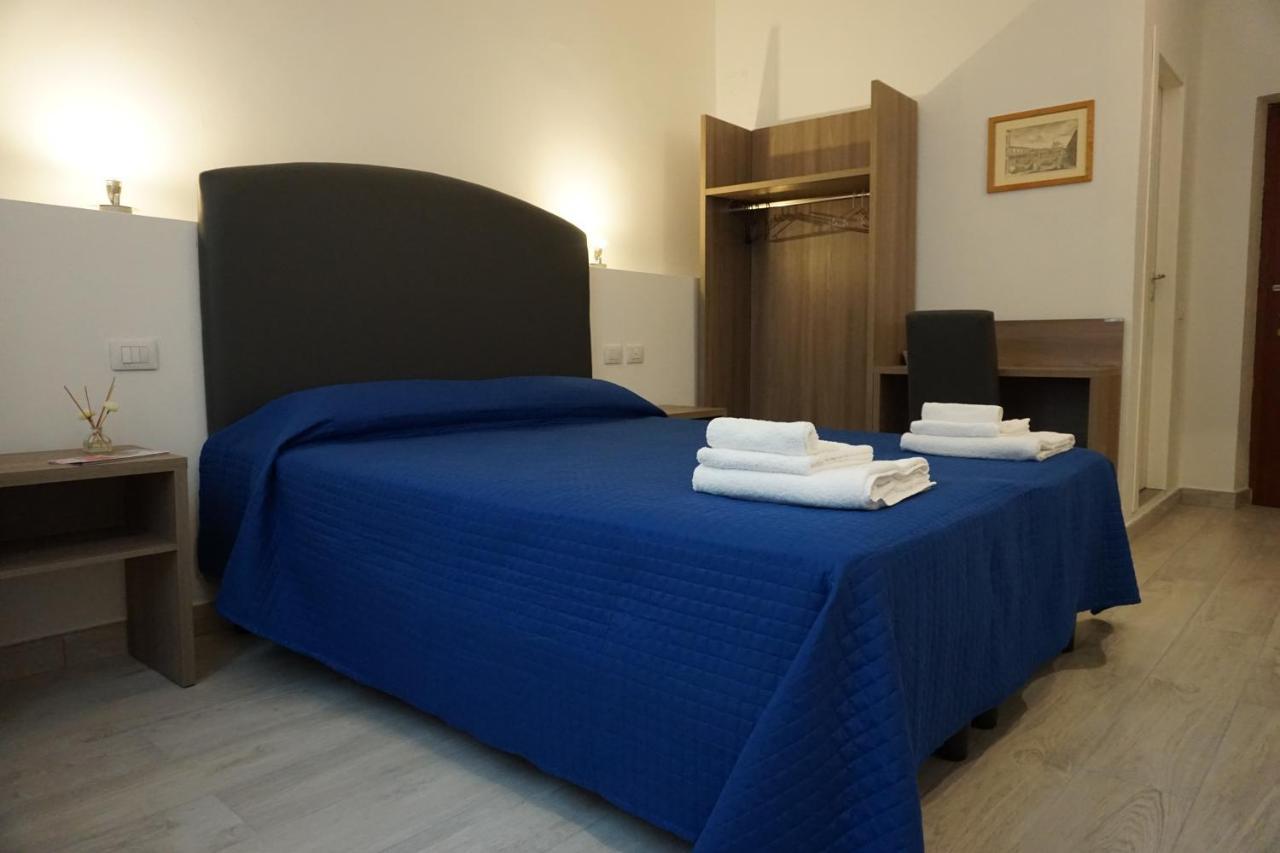 Affittacamere Holiday Rooms