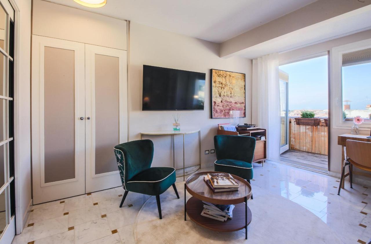 - Magic House Apartment Florence
