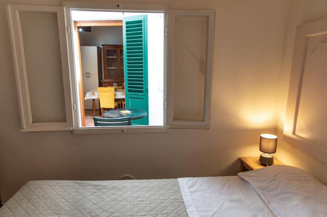 Apartment Virgilio's House + Internal Court