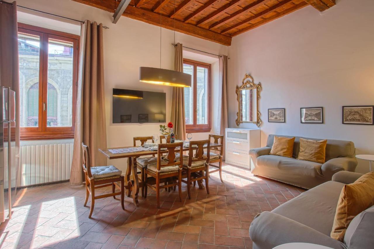 Apartment Classy In Mercato Florenz