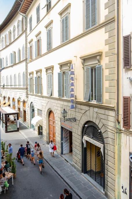 Classic Florentine Flat Near Piazza Santa Croce Apartment Florence