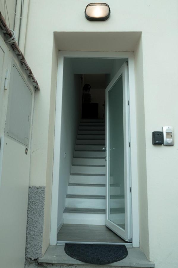 Apartment ᗰiki Hoᑌտᗴ