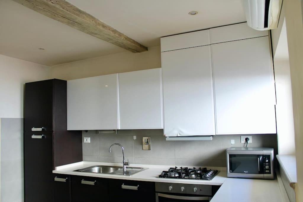 Modern 3br Near Santa Maria Novella Station Apartment *
