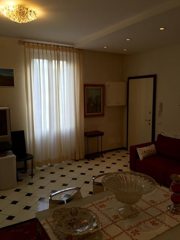 Piazza San Marco Apartment *