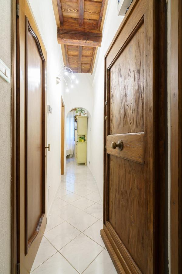 Casa La Piccola Torre Apartment