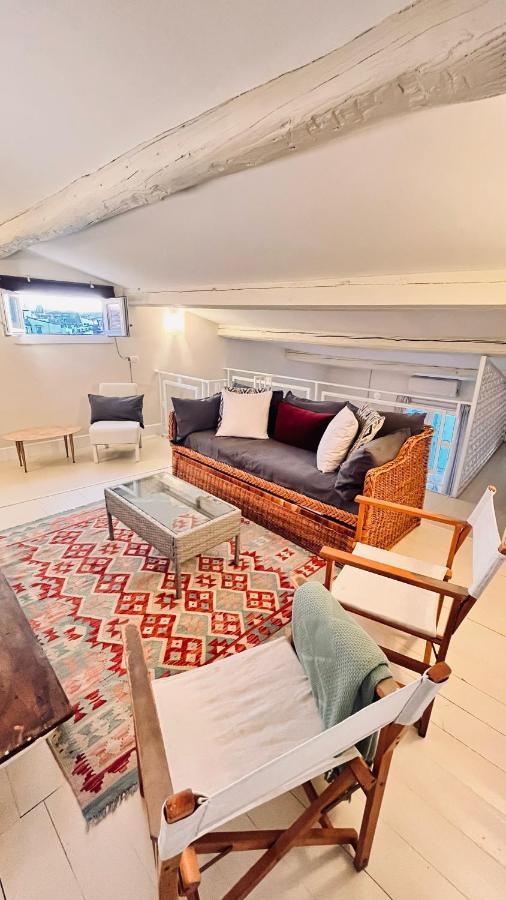Borgo San Jacopo Penthouse By 360rentals * Florence