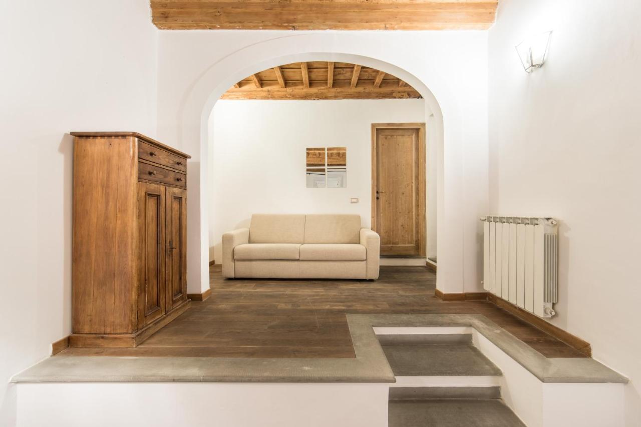 Bilo In Piazza Della Passera, Florença