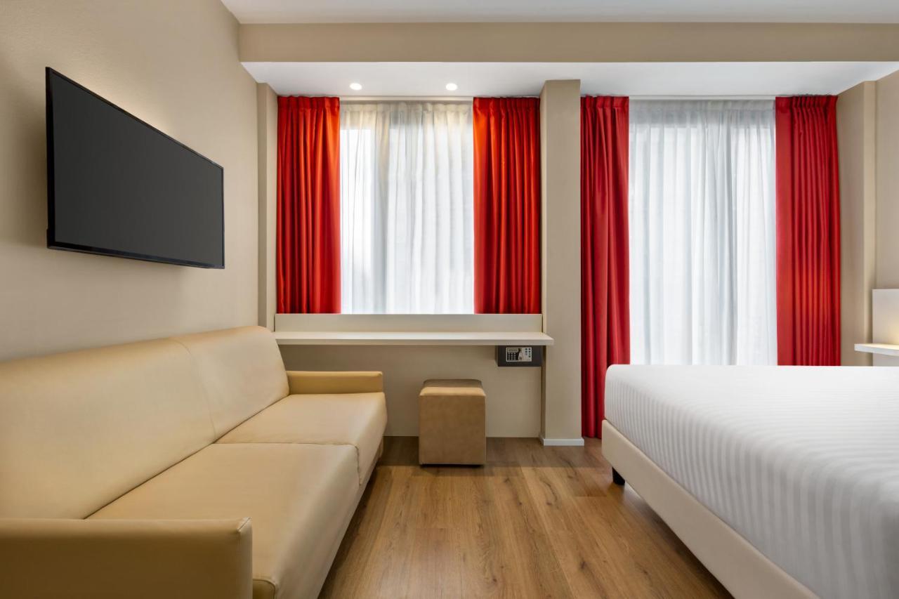 Wyndham Garden Hotel