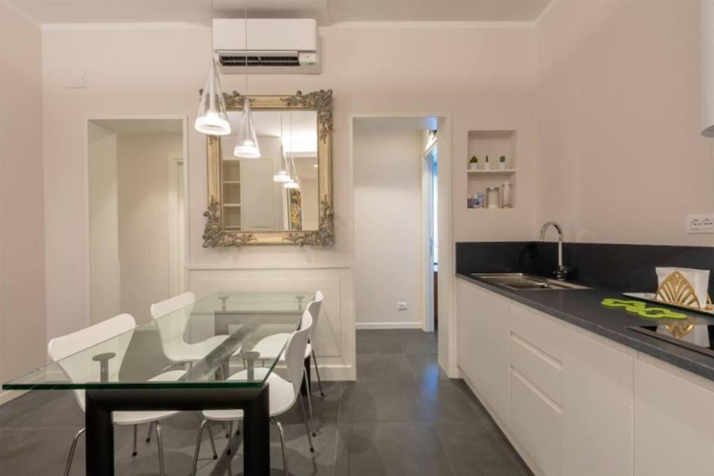 Appartement Stylish Four Bedrooms - Center