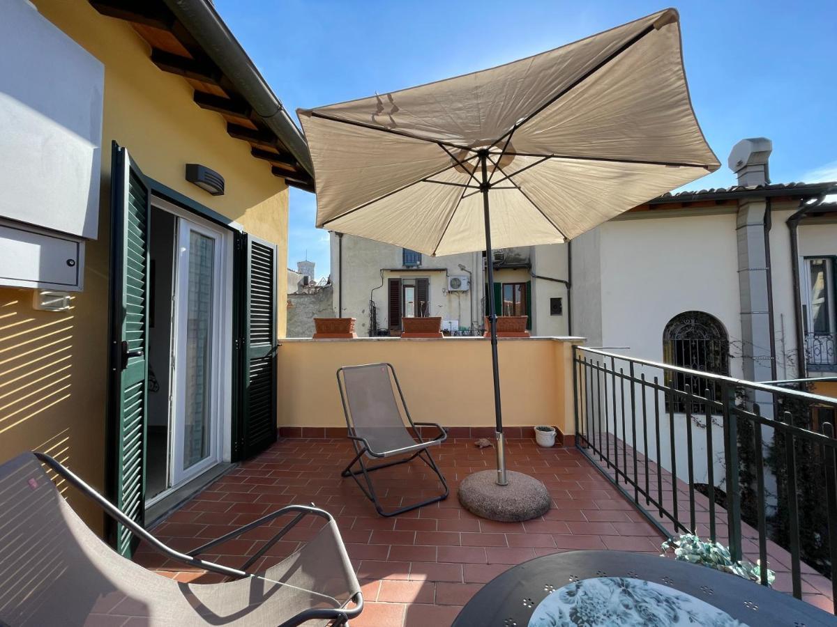 Centro Amorino Con Terrazzo Apartment Florenz