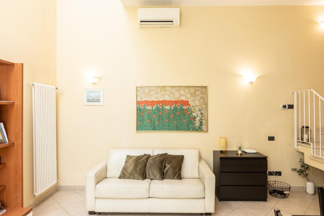 Apartment Palazzo Ghibellina 3 By In *
