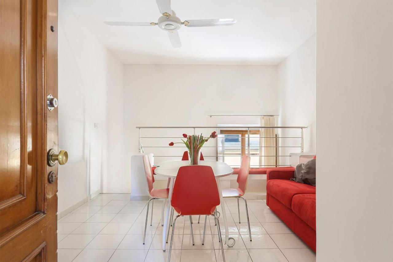 Red Loft Near Duomo-hosted By Sweetstay Appartement