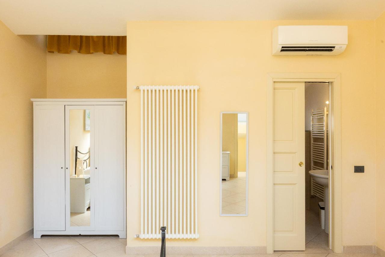 Palazzo Ghibellina 3 By In Florence
