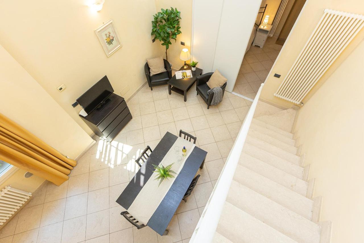 Apartment Palazzo Ghibellina 3 By In