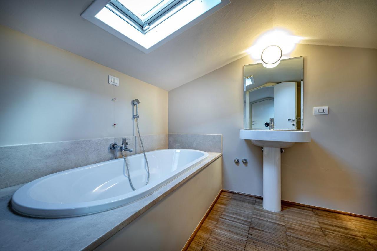 Apartment Yid Penthouse On River With Parking