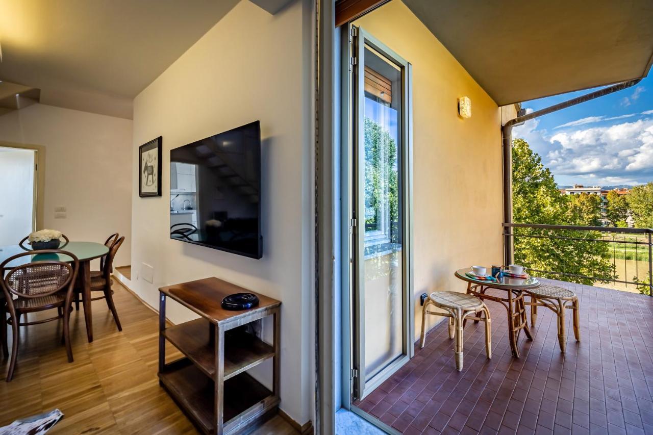 Yid Penthouse On River With Parking * Florence