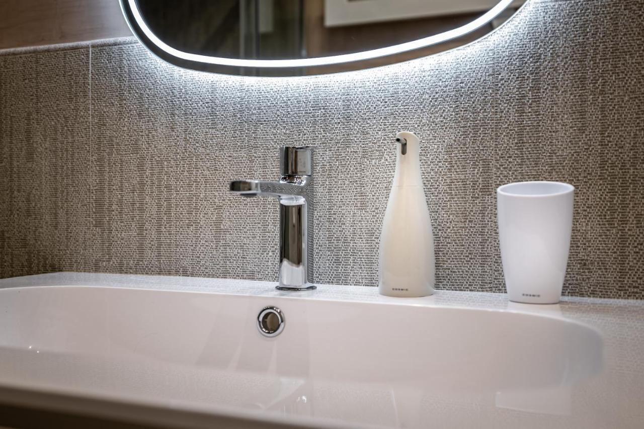 Apartment Yid Capo Di Luxury In *