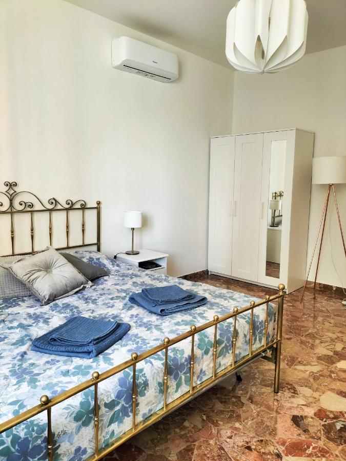 Liz's House, Super Servito A Appartement