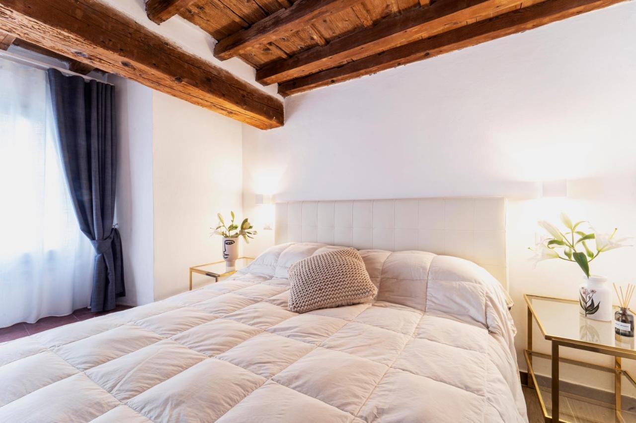 Palazzovilla Historic Building Luxury Appartement