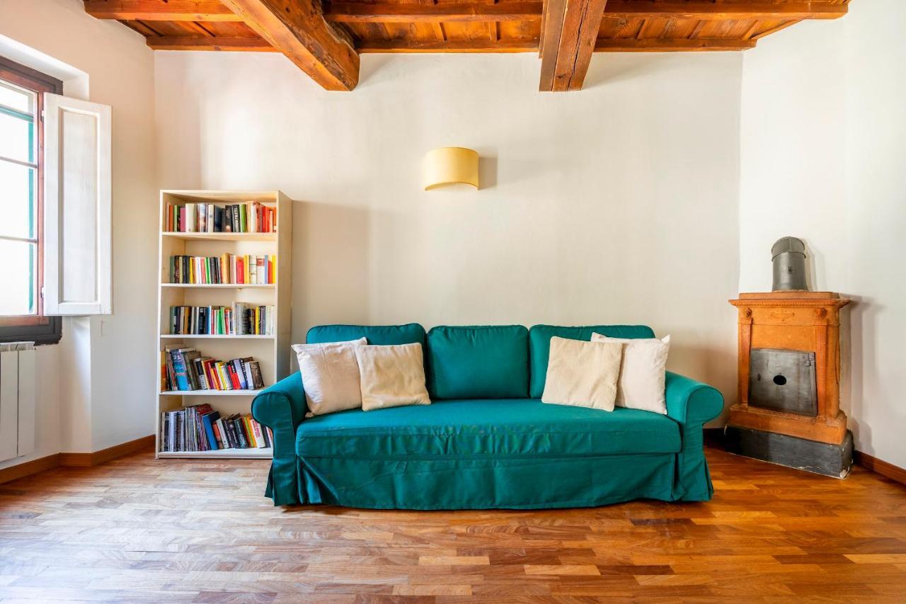 Pilastri 44 * Florence