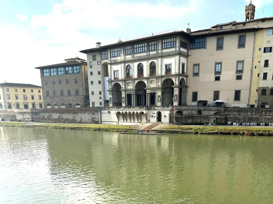 Costasangiorgio 2bdr 2bth Florence
