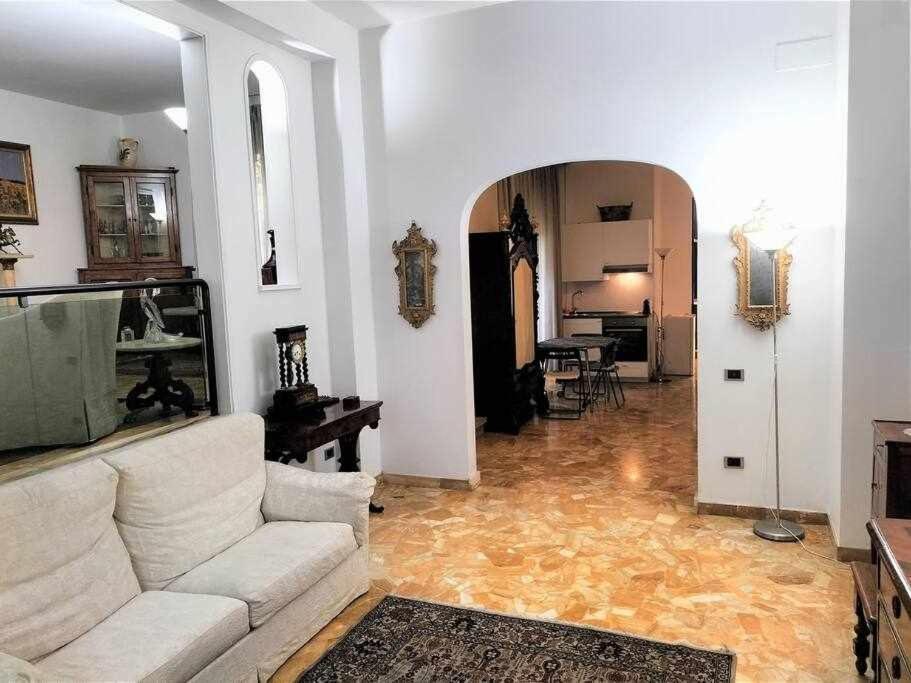 Lorenzo Il Magnifico Elegant With Two Bedrooms Appartement Florence