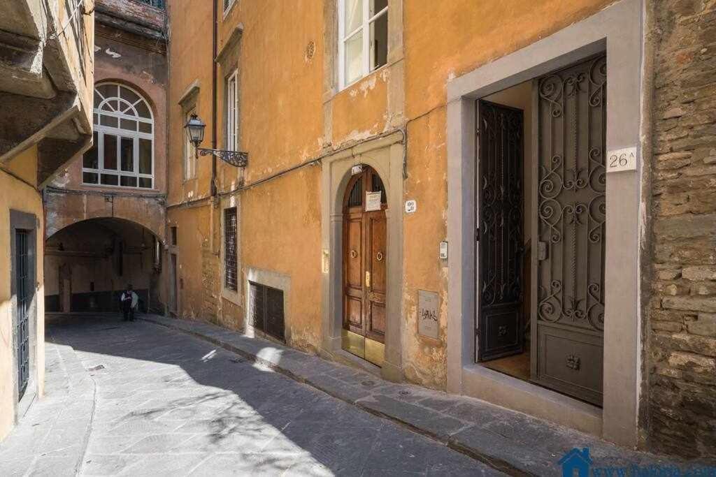 Rossini With Private Entrance Apartment Florence