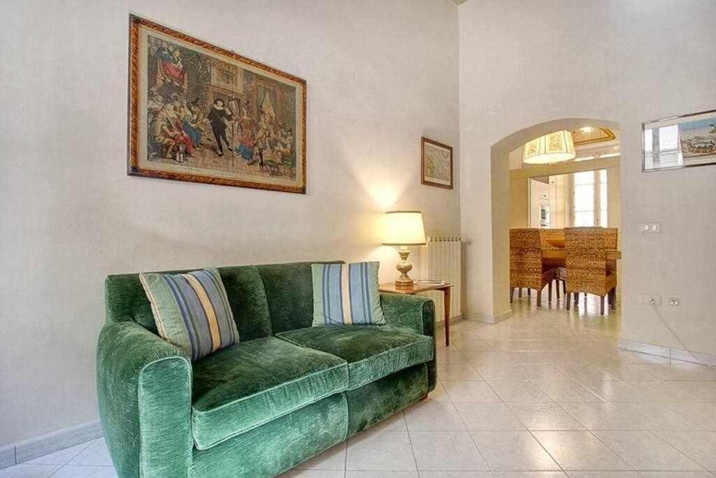 Apartment Piazza Repubblica Elegant