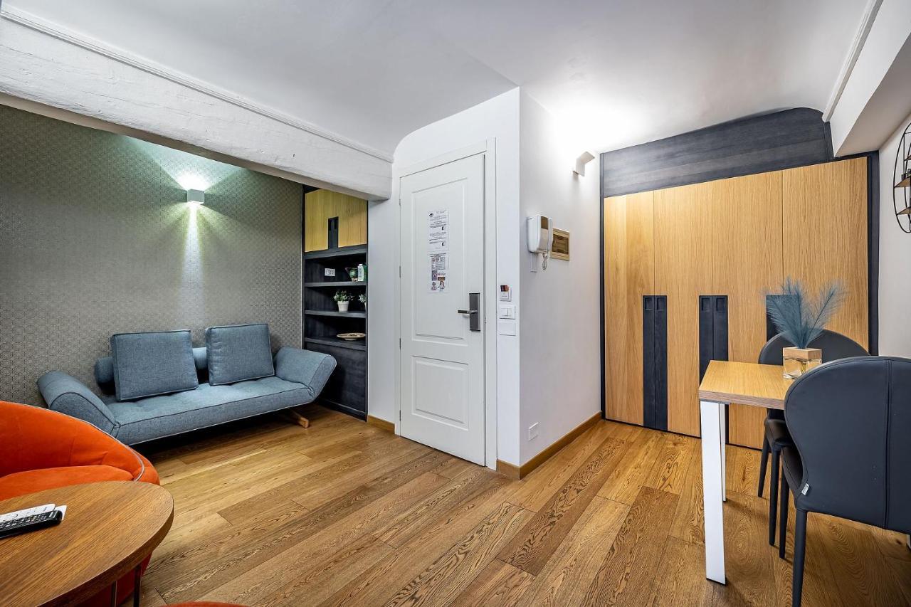 Bed & Breakfast Martelli 6 &