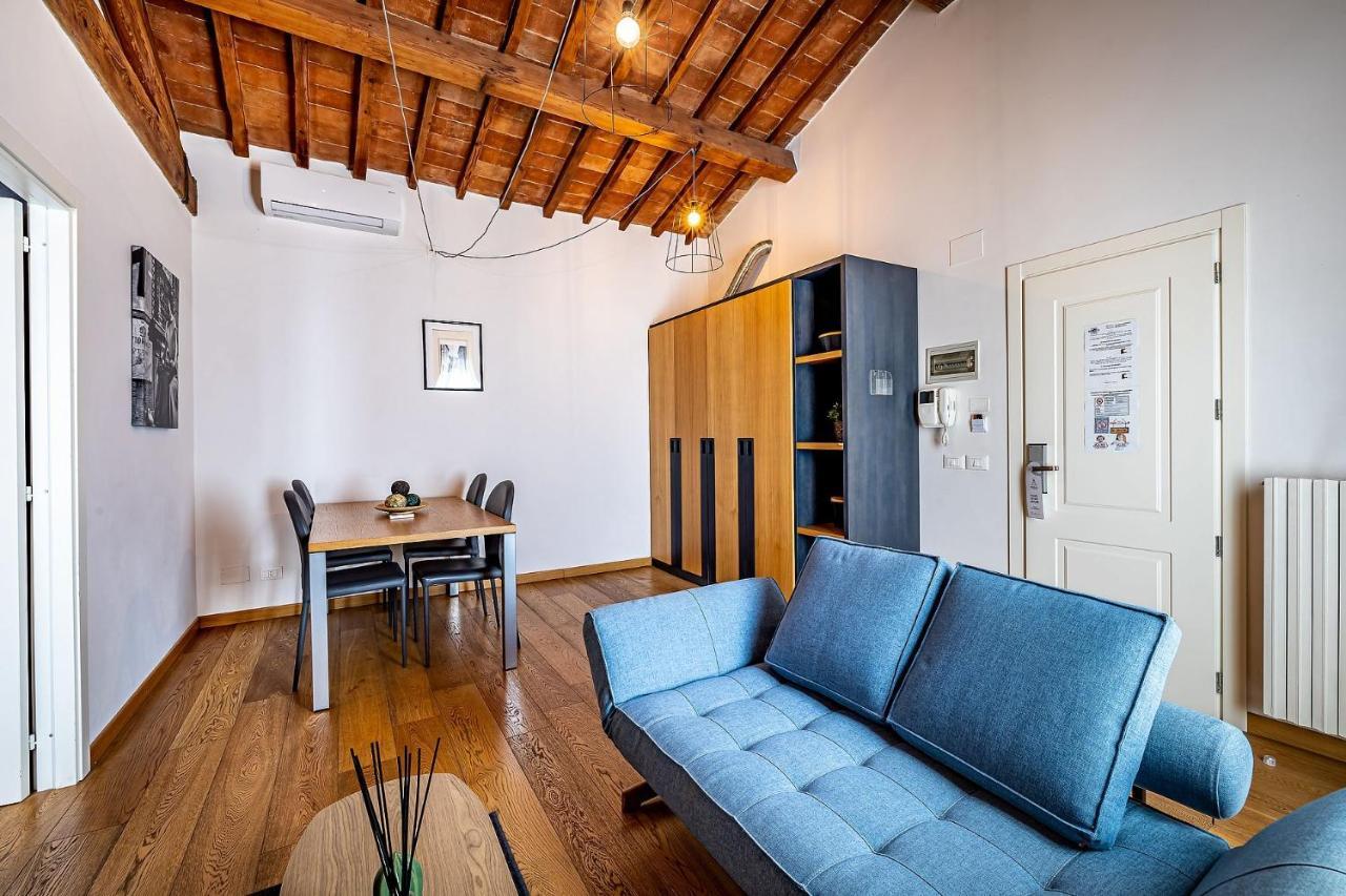 Martelli 6 & Florence