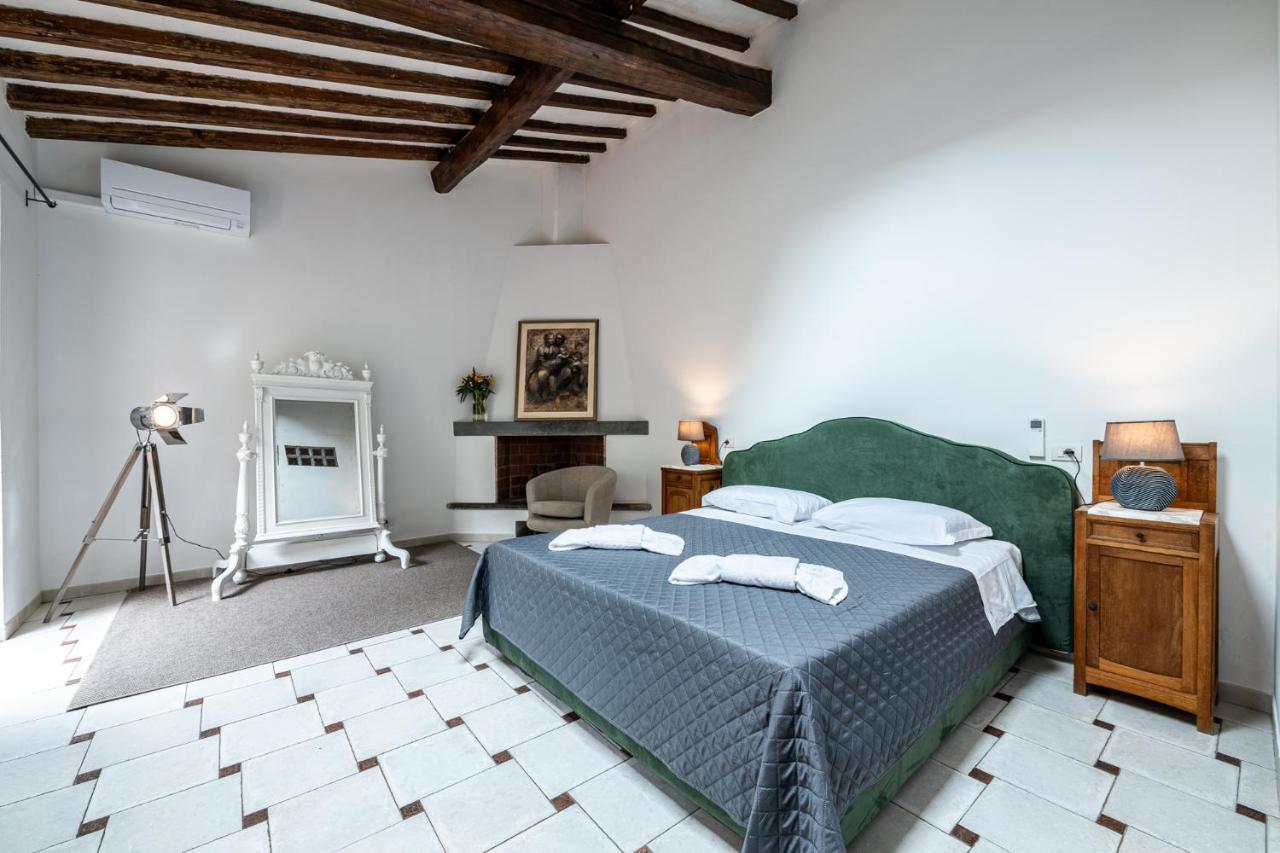 Santa Monaca Suites Florenz