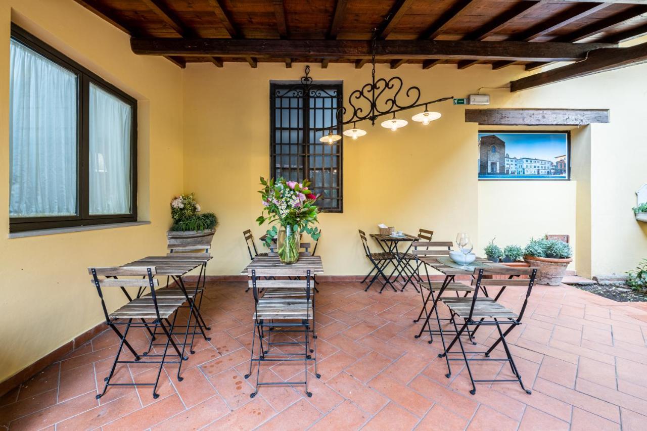 Santa Monaca Suites