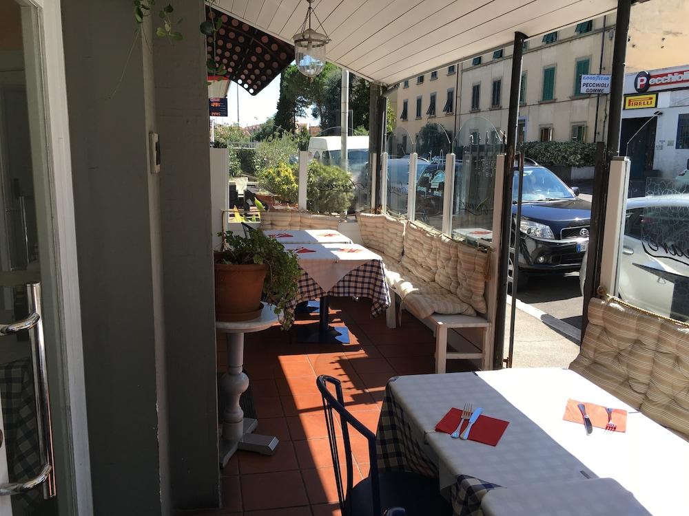 Alex 3* Florence