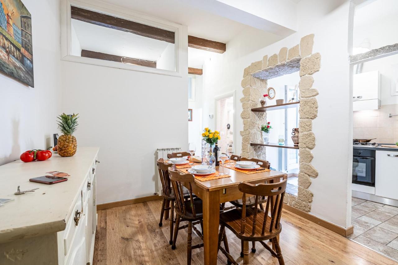 Student's Apartment-simple&basic In The Center Of Florença