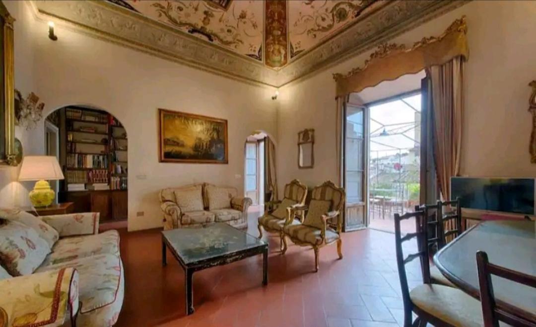 Appartamento Reinassance Palace