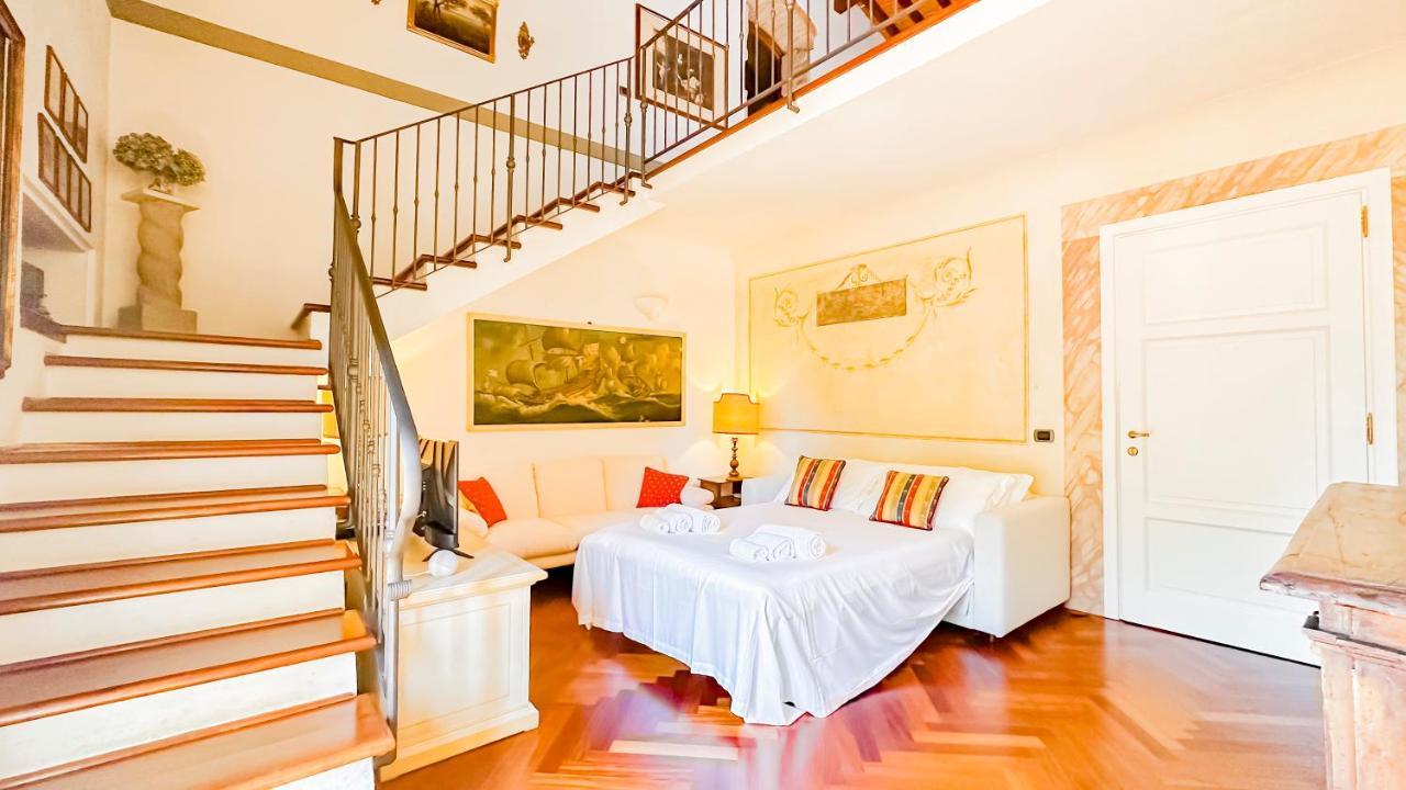 Machiavelli Superior House *