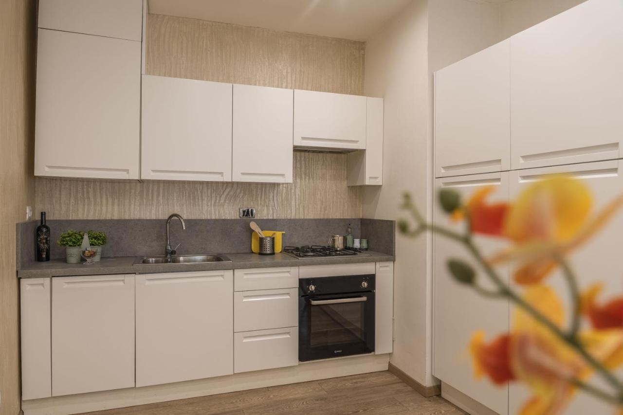 Door22 - In S. Lorenzo Apartment